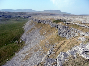 Crossing Moughton Scars, Crummackdale Head